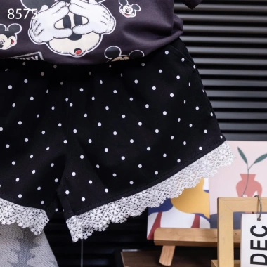 Set đồ bé gái 10-55kg áo thun Mickey ngộ nghĩnh và quần chấm bi ren - Giá 171k 2