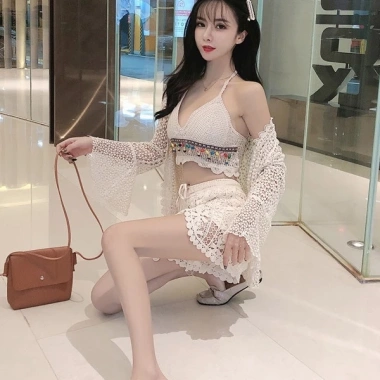 Set đồ đi biển áo choàng, quần ren, áo bra viền thổ cẩm - bikini bán tách 99k