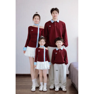 Set đồ đôi Noel Tết áo tay dài lệch vai đỏ và caro xanh biển - Xinh xắn, chỉ 149.000₫