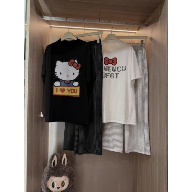 Set Đồ Nữ Hello Kitty Áo Thun Form Rộng Quần Dài Suông Dễ Thương Mặc Nhà HCOM27.008