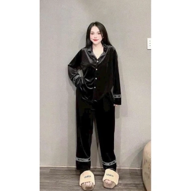 Set đồ nữ nhung tay dài cổ bẻ, pijama cao cấp form rộng mềm mịn, thoải mái tại nhà – HCOM3.047