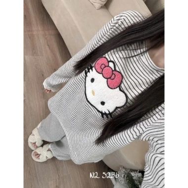 Set đồ nữ sang chảnh, đồ bộ mặc nhà mẫu mới len thỏ kẻ kê lông dãn mềm - Giá ưu đãi 386,100₫ 5 Set đồ nữ sang chảnh, đồ bộ mặc nhà mẫu mới len thỏ kẻ kê lông dãn mềm - Giá ưu đãi 386,100₫ 5
