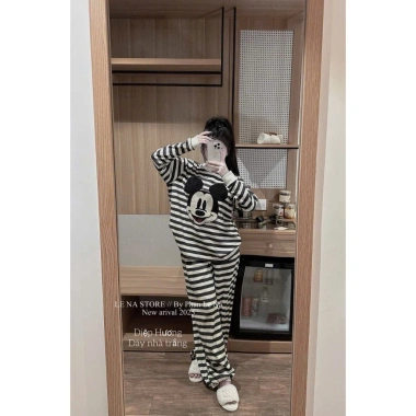 Set đồ nữ sang chảnh, đồ mặc nhà, bộ Mickey kẻ zip, quần xuông hot dh100 - 336.420₫