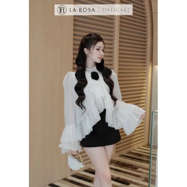 Set Đồ Tiểu Thư La Rosa - Áo Sơ Mi Tơ Dài Tay Đính Hoa + Quần Short Trẻ, Giá 315k
