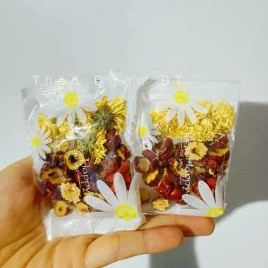 Set Hộp 30 Gói Trà Hoa Cúc Táo Đỏ Kỷ Tử – An Thần Ngủ Ngon, Giá chỉ 100.000₫ 3 Set Hộp 30 Gói Trà Hoa Cúc Táo Đỏ Kỷ Tử – An Thần Ngủ Ngon, Giá chỉ 100.000₫ 3
