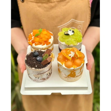 Set Hộp 4 Ngăn + Cốc Trang Trí Tiệc Trà Bánh - Giá Chỉ 8.000₫, Tiết Kiệm Ngay 8