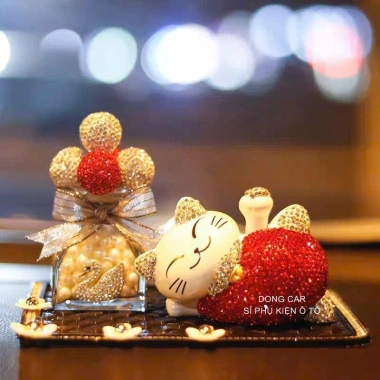 Set mèo tài lộc đính đá bình bóng - Xe hơi may mắn, chỉ 128.000 VND
