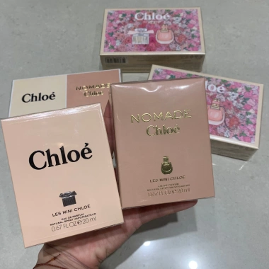 Set Mini Nước Hoa Chloe EDP 20ml và Chloe Nomade 20ml - Giá Ưu Đãi 905k