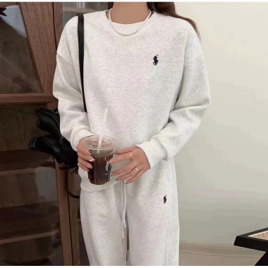 Set Nỉ Đôi Nam Nữ ASTRA BRAND Thêu Ngựa – Nỉ Lông Cừu, Sweater & Quần Ống Suông 139k
