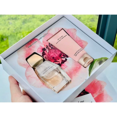 Set nước hoa Narciso All of Me EDP 50ml - Hương quyến rũ, giảm giá 1,690,000 VND