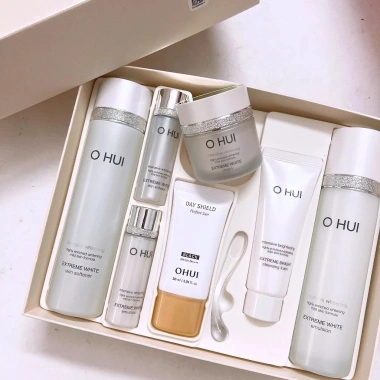 Sét Ohui trắng 7 sản phẩm tem phụ - Dưỡng trắng da chuyên sâu, chỉ 590.000₫