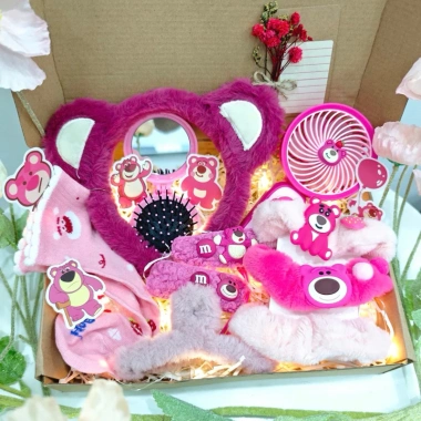 Set quà nữ Gấu dâu Lotso Loopy - 8/3, 20/10, Valentine, giảm giá 49.000đ