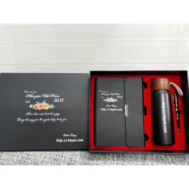 Set quà tặng doanh nghiệp: Sổ tay da + Bình giữ nhiệt nắp gỗ + Bút ký khắc logo - Giảm 20% 2 Set quà tặng doanh nghiệp: Sổ tay da + Bình giữ nhiệt nắp gỗ + Bút ký khắc logo - Giảm 20% 2