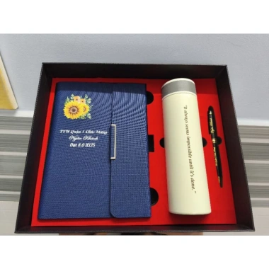 Set quà tặng doanh nghiệp: Sổ tay da + Bình giữ nhiệt nắp gỗ + Bút ký khắc logo - Giảm 20%