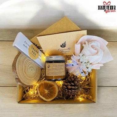 Set Quà Tặng Nến Thơm 100g Đế Gỗ Bó Hoa Mini Dễ Thương Hộp Lãng Mạn Myun Giftbox Giá Chỉ 125k
