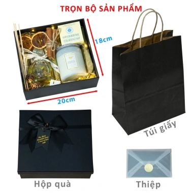 Set Quà Tặng Nến Thơm và Tinh Dầu Thơm LOVELY - Túi xách, Quà sinh nhật, Valentine, 8/3 - 289.000đ 3