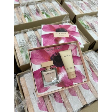 Set quà tặng Nước hoa NA RCISO For Her Eau De Parfum - Chỉ bán auth, giảm còn 1.650.000₫