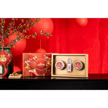 Set quà tặng Tết Saffron Nhụy Hoa Nghệ Tây Jahan 0,5g + Đông Trùng và Trà Hoa - Giá 290.000đ 2