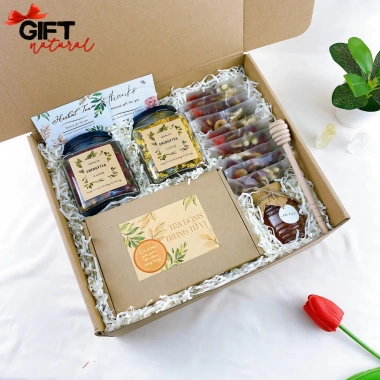 Set Quà Tặng Trà Hoa Thảo Mộc NATURAL GIFT Quà Tết 2.026 Giá 269.500 VNĐ