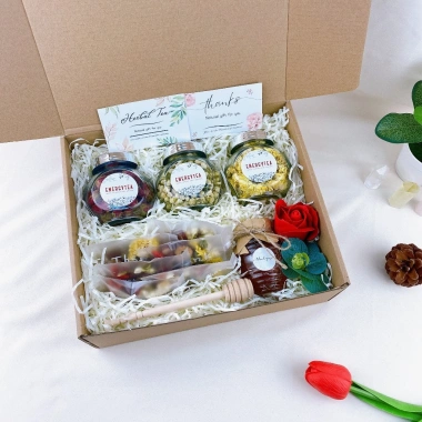 Set Quà Tặng Trà Hoa Thảo Mộc NATURAL GIFT - Quà Tết 2.026 Giá Ưu Đãi 192.500 VND