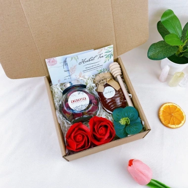 Set Quà Tặng Tri Ân Trà Hoa NATURAL GIFT Quà Tết 2.026 Giá Ưu Đãi 109.500 VNĐ 8