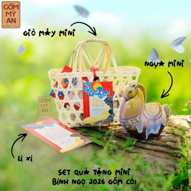 Set quà tặng tượng ngựa Gốm sứ Bát Tràng + giỏ Tết Bích Ngọ 2.026 - Giá chỉ 300.000 đồng