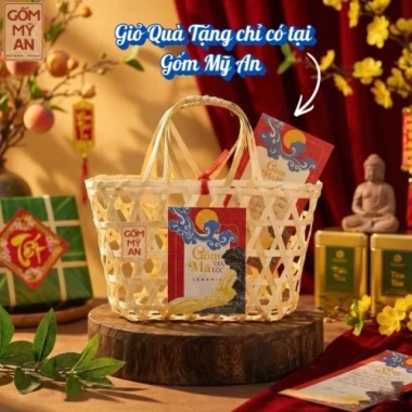 Set quà tặng tượng ngựa Gốm sứ Bát Tràng + giỏ Tết Bích Ngọ 2.026 - Giá chỉ 300.000 đồng