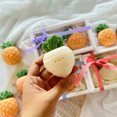 Set quà tặng xà bông dễ thương cho bạn gái, quà 8/3 kèm thiệp và túi giấy - 65.000 VND 5