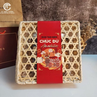 Set Quà Tết 2.026 Cà Phê & Mật Hoa Trà - Hộp Mây Tre CTG352 Giá 229k Giảm 15%