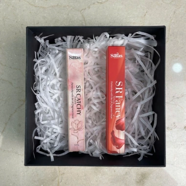 Set Quà Tết 2.026 Combo 2 Nước Hoa Vương Quốc Anh Lưu Hương 6-8h Saras Giá 460k 9 Set Quà Tết 2.026 Combo 2 Nước Hoa Vương Quốc Anh Lưu Hương 6-8h Saras Giá 460k 9