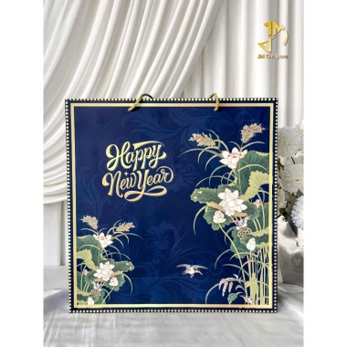 Set quà tết 2.026 Happy New Year mở 2 cánh nam châm hít, hộp xanh dương giảm 22% 3