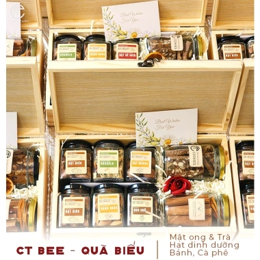Set Quà Tết 2.026 Hạt Dinh Dưỡng, Trái Cây Sấy, Bánh - Hộp Gỗ Cao Cấp Giá Ưu Đãi