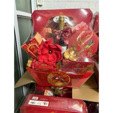 Set quà Tết 8 món Hoả Tốc Sỉ - Đẹp sang, giá tốt, giảm còn 399.000₫ - Quà biếu lý tưởng