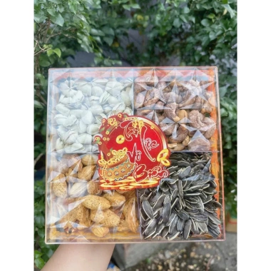 Set Quà Tết Hạt Dưa, Hạt Bí, Hạt Điều, Mứt, Kẹo Khay Hoa Mai - Giá chỉ 79.000đ 9