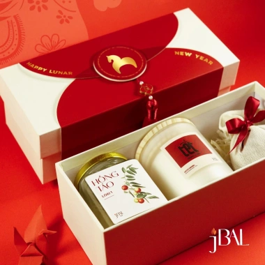 Set quà Tết jBAL - Bộ 3 nến thơm sang trọng, giá ưu đãi 350.000 đồng, giảm từ 427.000