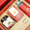 Set quà Tết Kingdom Herb - Hộp quà tặng cao cấp Saffron, Mật ong, Sâm, Đông trùng hạ thảo Giá ưu đãi 665.000₫ 6