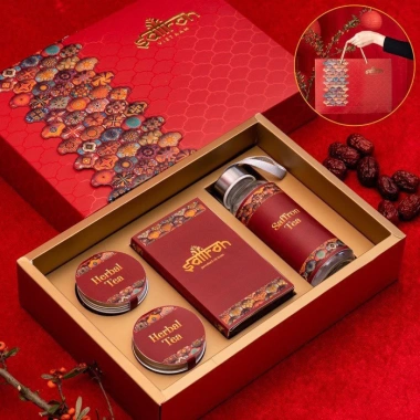 Set quà Tết Nhụy Hoa Nghệ Tây Saffron 0.5g, Đông trùng, Trà táo đỏ - Giá chỉ 250k