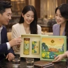 Set quà Tết Trà Hoa Vàng & Núi Vàng - Hộp sang trọng trà sấy lạnh 1.270.000 đồng 6