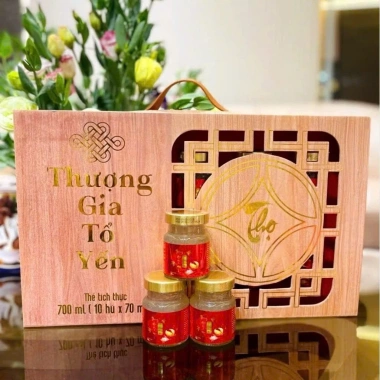 Sét Quà Tết Yến Sào Thượng Gia Tổ Yến 10 Hũ 70ml Hộp Quà Tết Giá ưu đãi 219.000₫