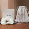 Set Quà Valentine Premium Mỹ Phẩm Nước Hoa và Thiệp Hộp Quà - Giảm Giá 975k 8