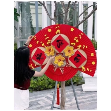 Sét quạt giấy đỏ 1m Trang trí Tết sang trọng, kèm móc treo, giảm giá 21%