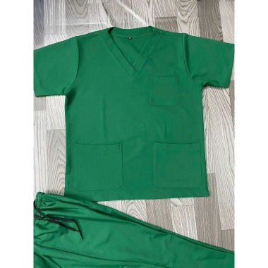 Set Scrubs Xanh Lá cổ tim chuyên dụng - đồng phục bệnh viện, quầy thuốc, spa, thẩm mỹ giảm giá 139k (giá gốc 180.700) 3 Set Scrubs Xanh Lá cổ tim chuyên dụng - đồng phục bệnh viện, quầy thuốc, spa, thẩm mỹ giảm giá 139k (giá gốc 180.700) 3