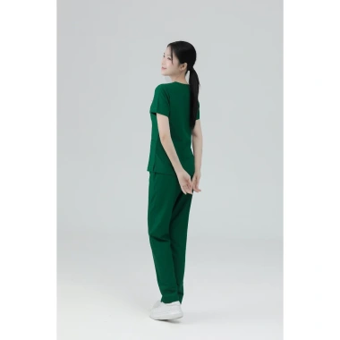 Set Scrubs Xanh Lá cổ tim chuyên dụng - đồng phục bệnh viện, quầy thuốc, spa, thẩm mỹ giảm giá 139k (giá gốc 180.700) 10 Set Scrubs Xanh Lá cổ tim chuyên dụng - đồng phục bệnh viện, quầy thuốc, spa, thẩm mỹ giảm giá 139k (giá gốc 180.700) 10