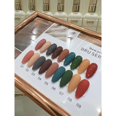 Set sơn 9 màu HANGKIU Lichikorea cao cấp kèm bảng màu - Giảm giá 420.000đ 9 Set sơn 9 màu HANGKIU Lichikorea cao cấp kèm bảng màu - Giảm giá 420.000đ 9