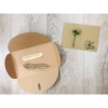 Set thiệp hoa khô giấy kraft 11x17cm A6 kèm bao thư, handmade, giá rẻ 15.000₫ - quà 20/11, 20/10, 8/3, 14/2 4