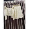 Set thiết kế thanh lý size S eo 69 - Giá 850.000đ, giảm từ 1.088.000đ, quay về 3