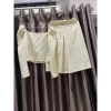 Set thiết kế thanh lý size S eo 69 - Giá 850.000đ, giảm từ 1.088.000đ, quay về 8