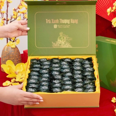 Set trà biếu Hoà Tâm Hương Trà xanh Thái Nguyên 630g 42 tép Đinh Nõn - Giá ưu đãi 968.000 VND 3