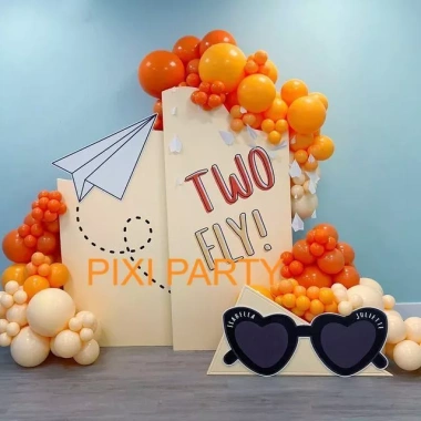 Set trang trí sinh nhật Pixi Party - Phông cứng đôi đa màu, giá ưu đãi 950.000