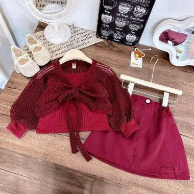 Sét Váy 3 chi tiết cho bé gái – Áo lưới, áo dây, chân váy dáng A vải thô, giá 159.900₫ 7 Sét Váy 3 chi tiết cho bé gái – Áo lưới, áo dây, chân váy dáng A vải thô, giá 159.900₫ 7